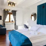 Funaberia -25 Hektarowa Luksusowa Posiadłość Z Basenem, Jacuzzi, Sauną, Boiskiem Wielofunkcyjnym