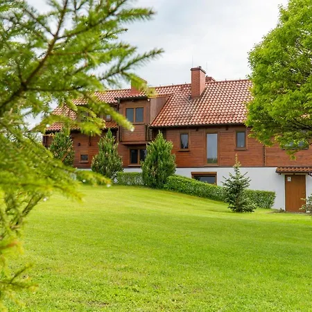 度假居 Funaberia -25 Hektarowa Luksusowa Posiadlosc Z Basenem, Jacuzzi, Sauna, Boiskiem Wielofunkcyjnym Skop