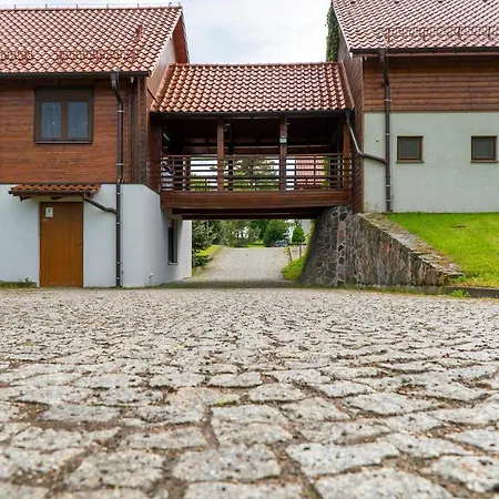 Ferienhaus Funaberia -25 Hektarowa Luksusowa Posiadlosc Z Basenem, Jacuzzi, Sauna, Boiskiem Wielofunkcyjnym Skop