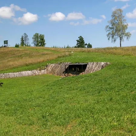 Funaberia -25 Hektarowa Luksusowa Posiadlosc Z Basenem, Jacuzzi, Sauna, Boiskiem Wielofunkcyjnym Skop