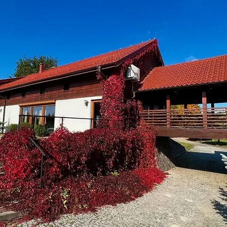 Funaberia -25 Hektarowa Luksusowa Posiadlosc Z Basenem, Jacuzzi, Sauna, Boiskiem Wielofunkcyjnym