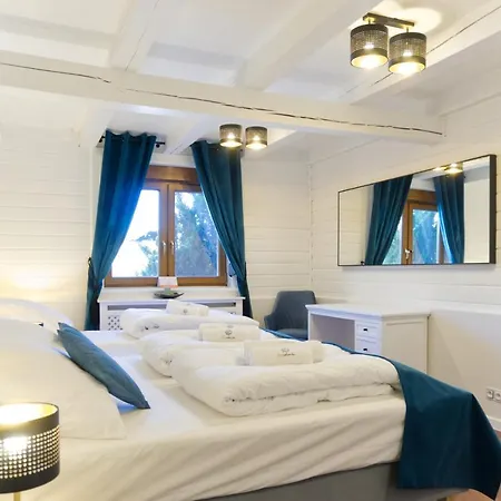 度假居 Funaberia -25 Hektarowa Luksusowa Posiadlosc Z Basenem, Jacuzzi, Sauna, Boiskiem Wielofunkcyjnym