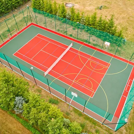 Funaberia -25 Hektarowa Luksusowa Posiadlosc Z Basenem, Jacuzzi, Sauna, Boiskiem Wielofunkcyjnym 펜션 *