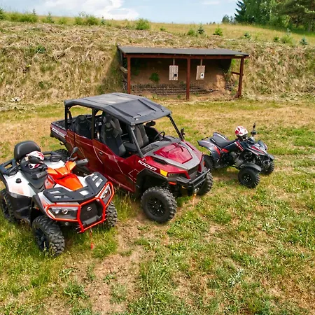 Funaberia -25 Hektarowa Luksusowa Posiadlosc Z Basenem, Jacuzzi, Sauna, Boiskiem Wielofunkcyjnym 펜션 Skop