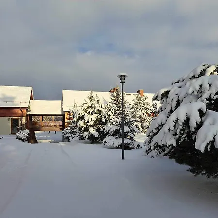 Ferienhaus Funaberia -25 Hektarowa Luksusowa Posiadlosc Z Basenem, Jacuzzi, Sauna, Boiskiem Wielofunkcyjnym