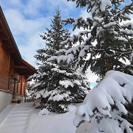 Ferienhaus Funaberia -25 Hektarowa Luksusowa Posiadlosc Z Basenem, Jacuzzi, Sauna, Boiskiem Wielofunkcyjnym *