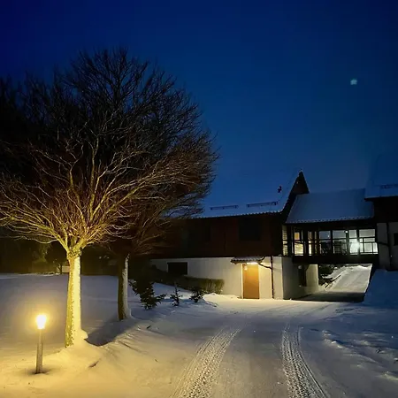 Funaberia -25 Hektarowa Luksusowa Posiadlosc Z Basenem, Jacuzzi, Sauna, Boiskiem Wielofunkcyjnym * Skop